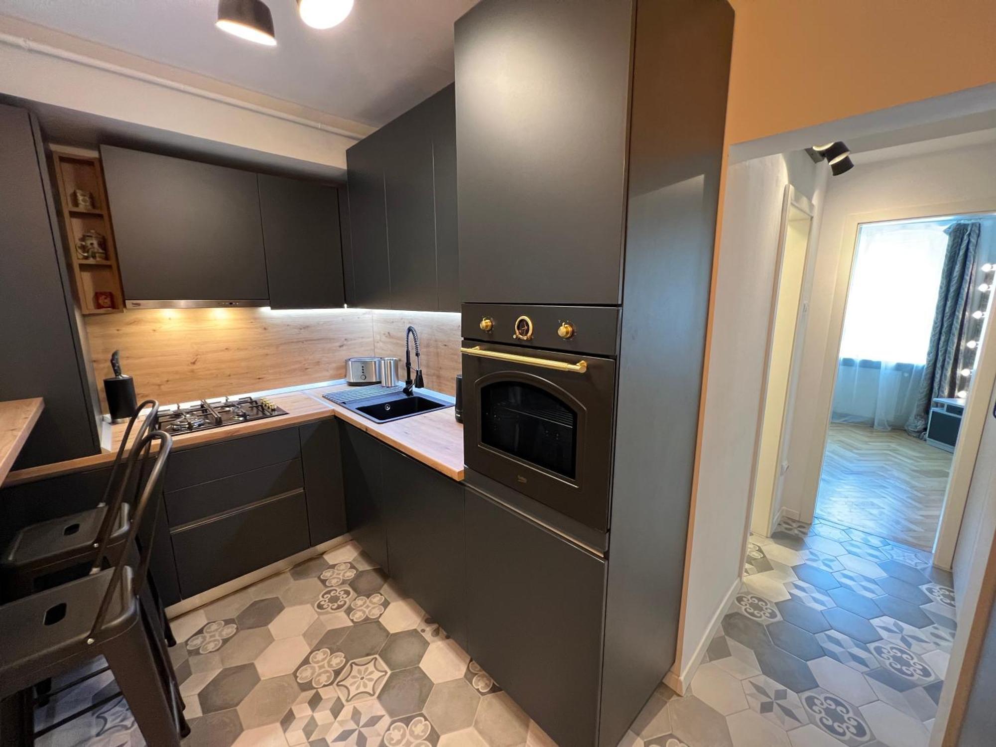 Castanilor 6 - Hip Industrial Apartment Close To City Centre براشوف المظهر الخارجي الصورة